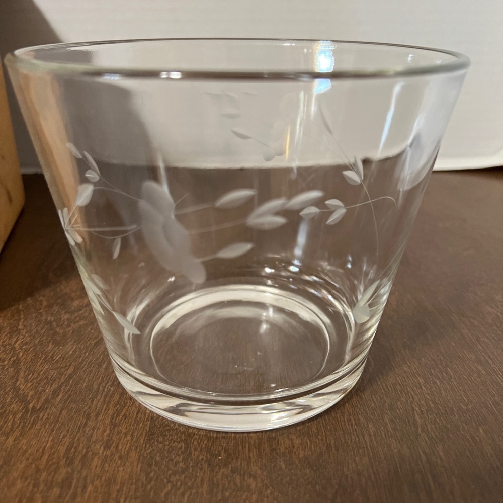 Princess house heritage floral small ice bucket with box Roughly 5" Tall Smooth - Picture 6 of 11